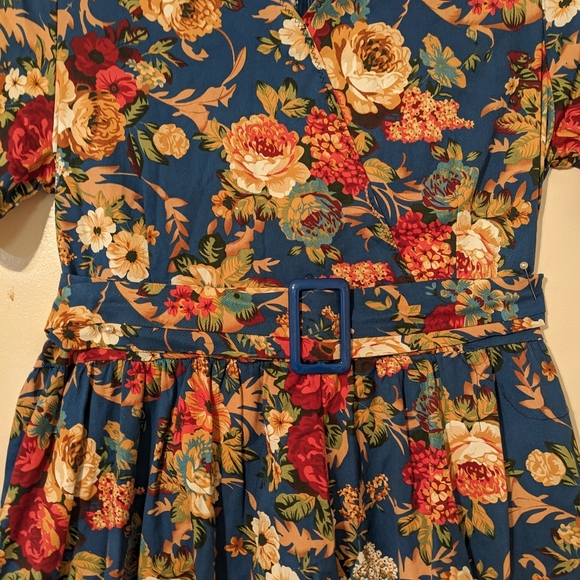 Cottage Core Floral Print Dress Small - Picture 3 of 6